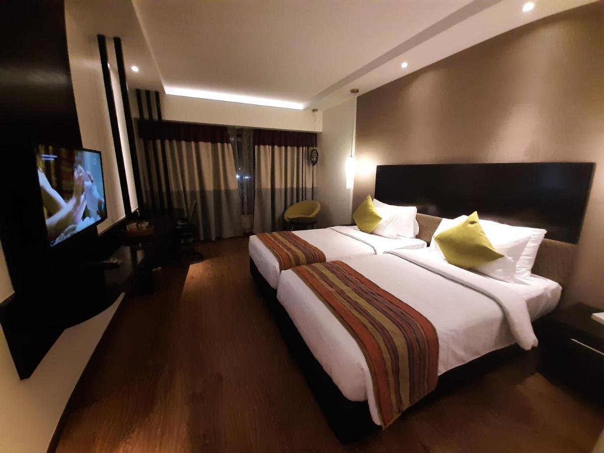 Hycinth Hotels Thiruvananthapuram Eksteriør billede
