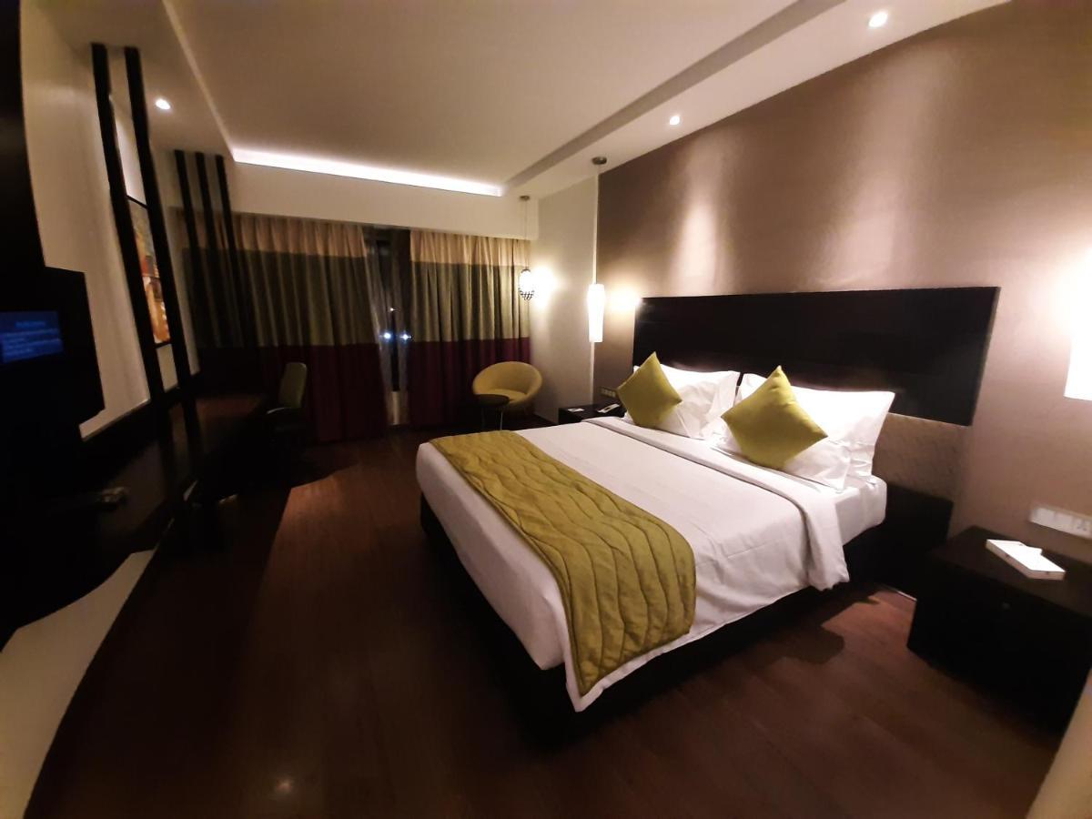Hycinth Hotels Thiruvananthapuram Eksteriør billede