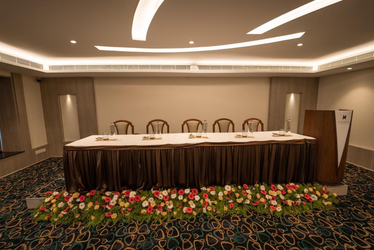 Hycinth Hotels Thiruvananthapuram Eksteriør billede