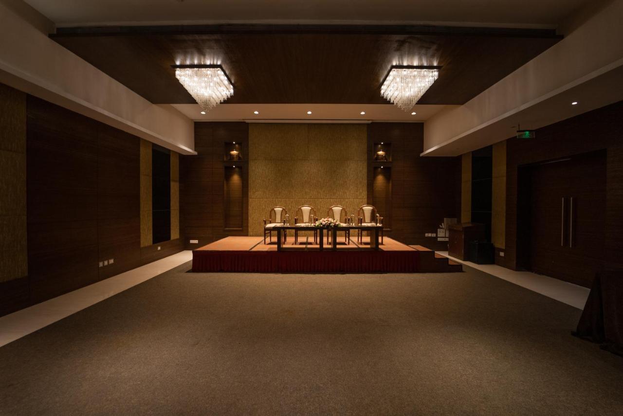 Hycinth Hotels Thiruvananthapuram Eksteriør billede