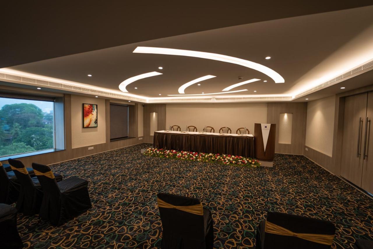 Hycinth Hotels Thiruvananthapuram Eksteriør billede