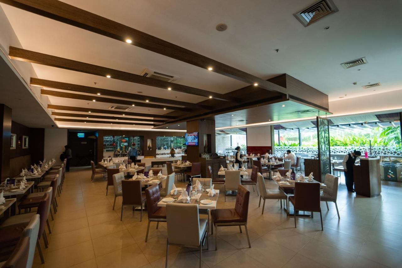 Hycinth Hotels Thiruvananthapuram Eksteriør billede