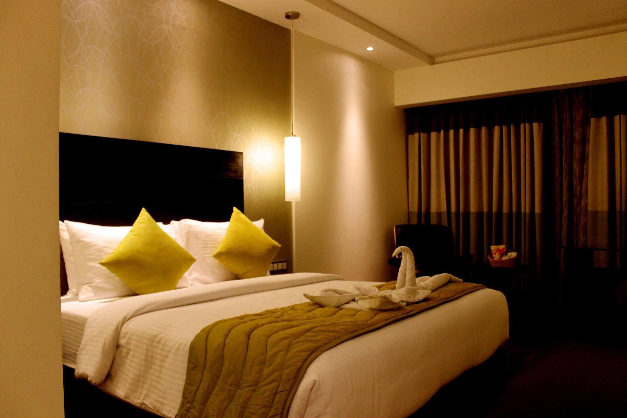 Hycinth Hotels Thiruvananthapuram Eksteriør billede